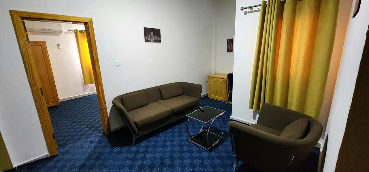 Hotel Le Bon Choix Nouadhibou Eksteriør billede